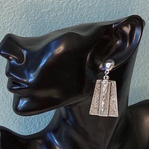 Uno de 50 Style Silver Earrings